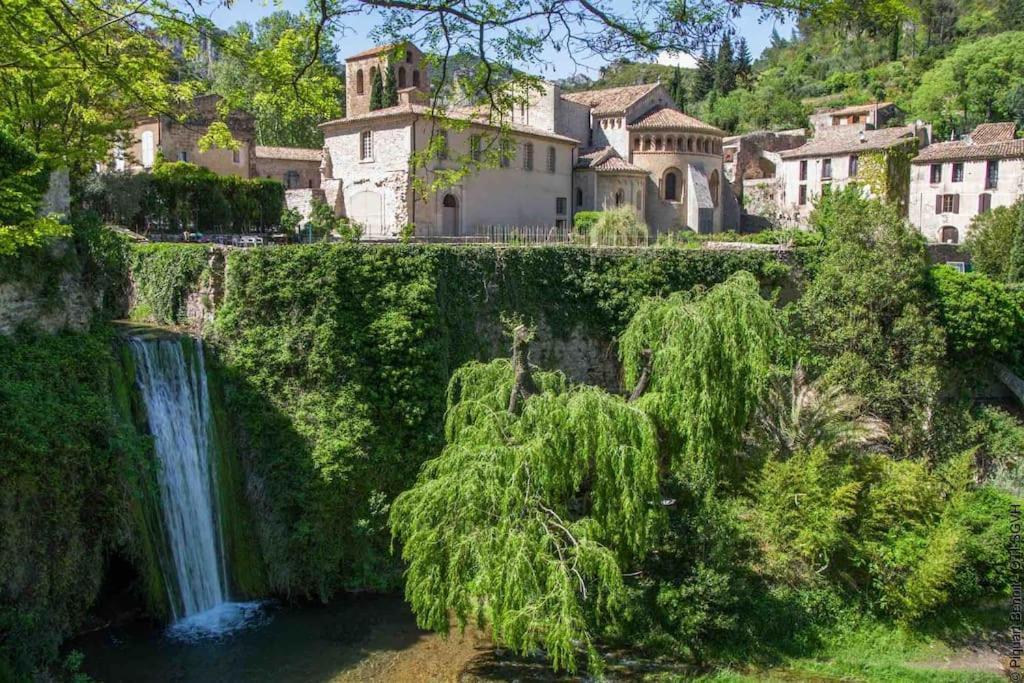 Maison Avec Exterieur Proche Saint Guilhem Le Desert 외부 사진